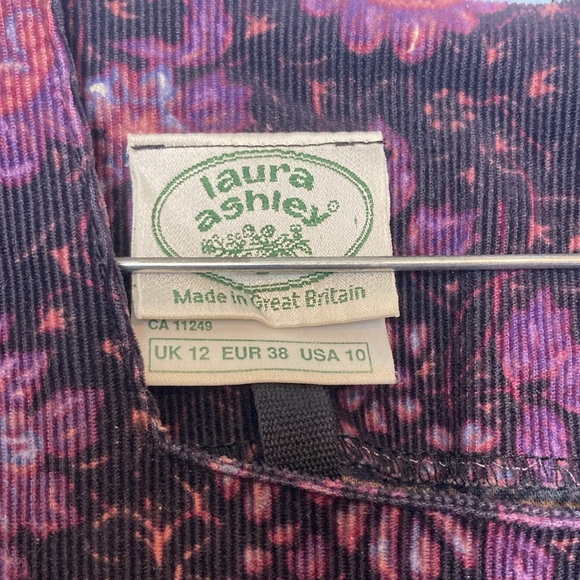 Vintage Laura Ashley Womens Size 10 Purple Floral Pinwale Cordurory Modest Dress - Picture 4 of 12